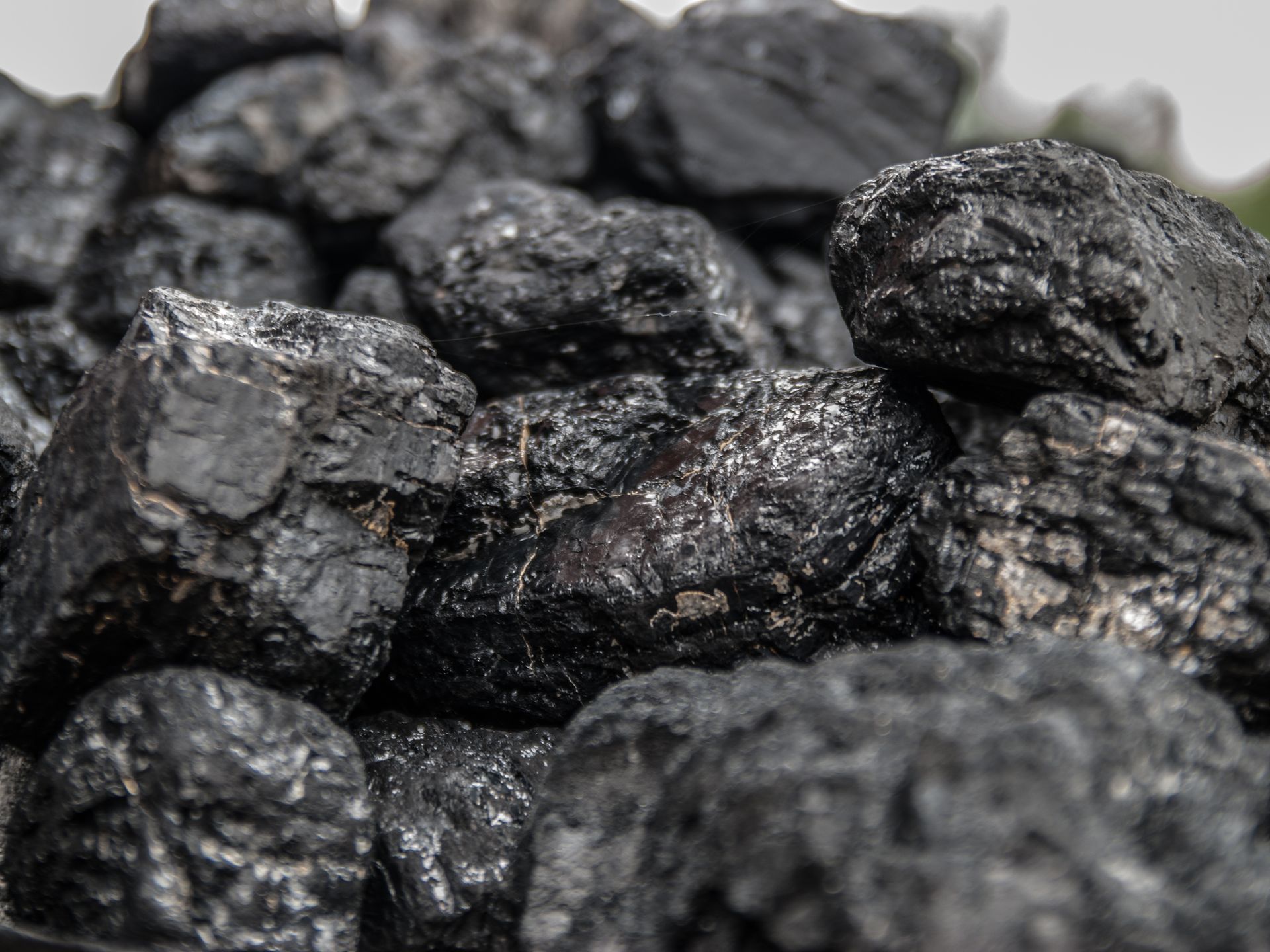 coal-briquette-black-46801-2